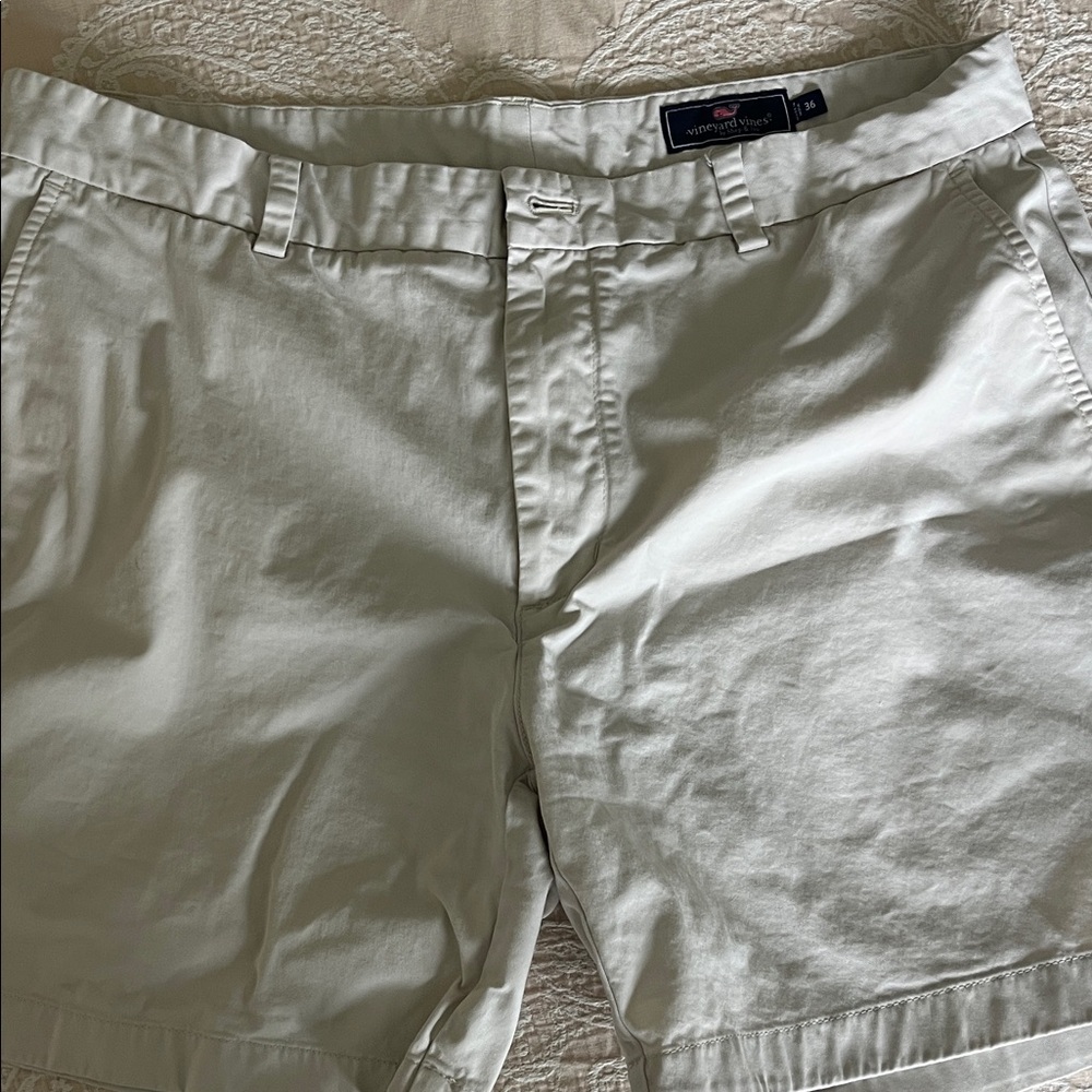 Vineyard Vines Men's Flat Front Shorts